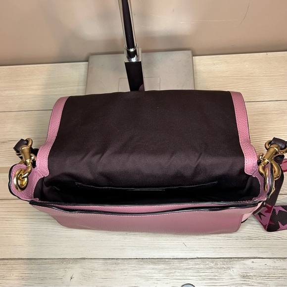 COACH signature Jes Messenger Bag Rose Pink One size EUC - Picture 11 of 14